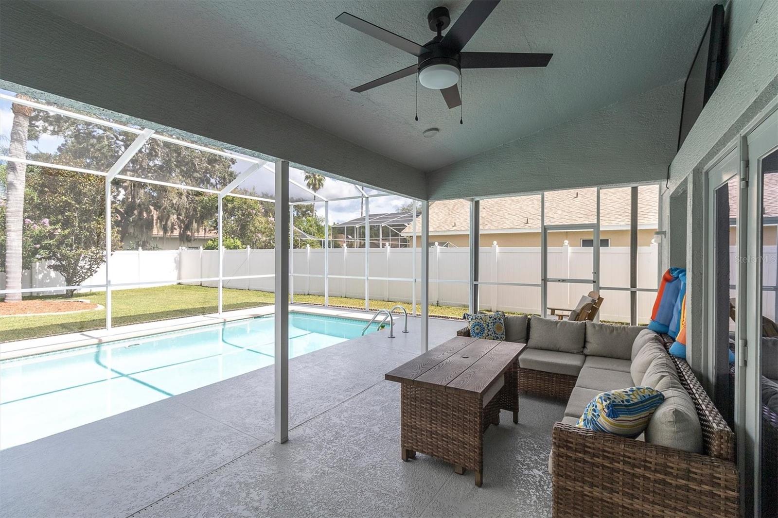 5631 HEREFORD DR — photo 34