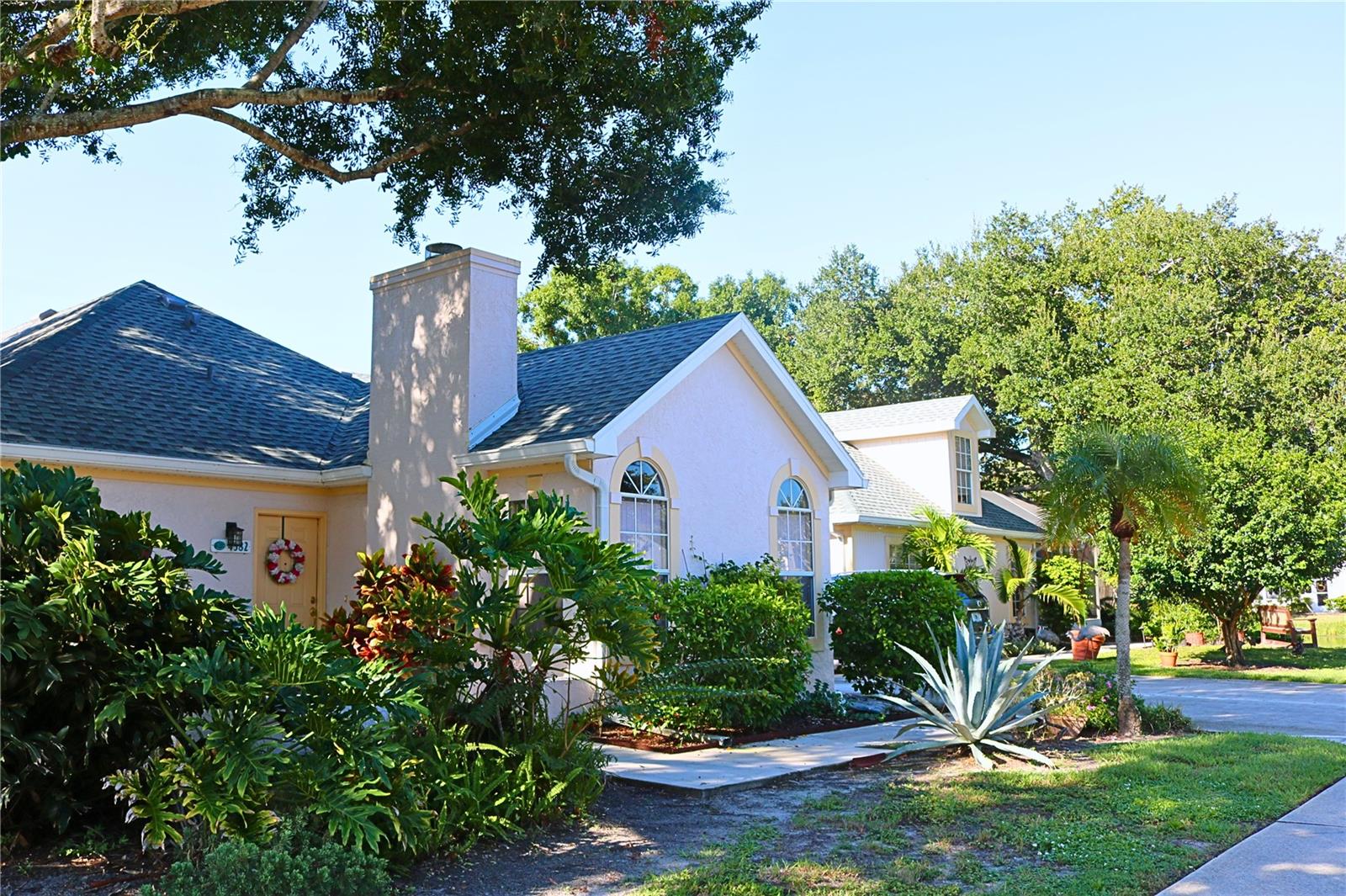 4582 CITATION LN #D — photo 2
