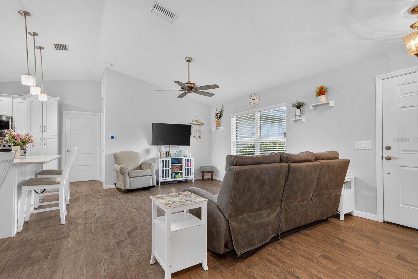 3125 TUSKET AVE — photo 5
