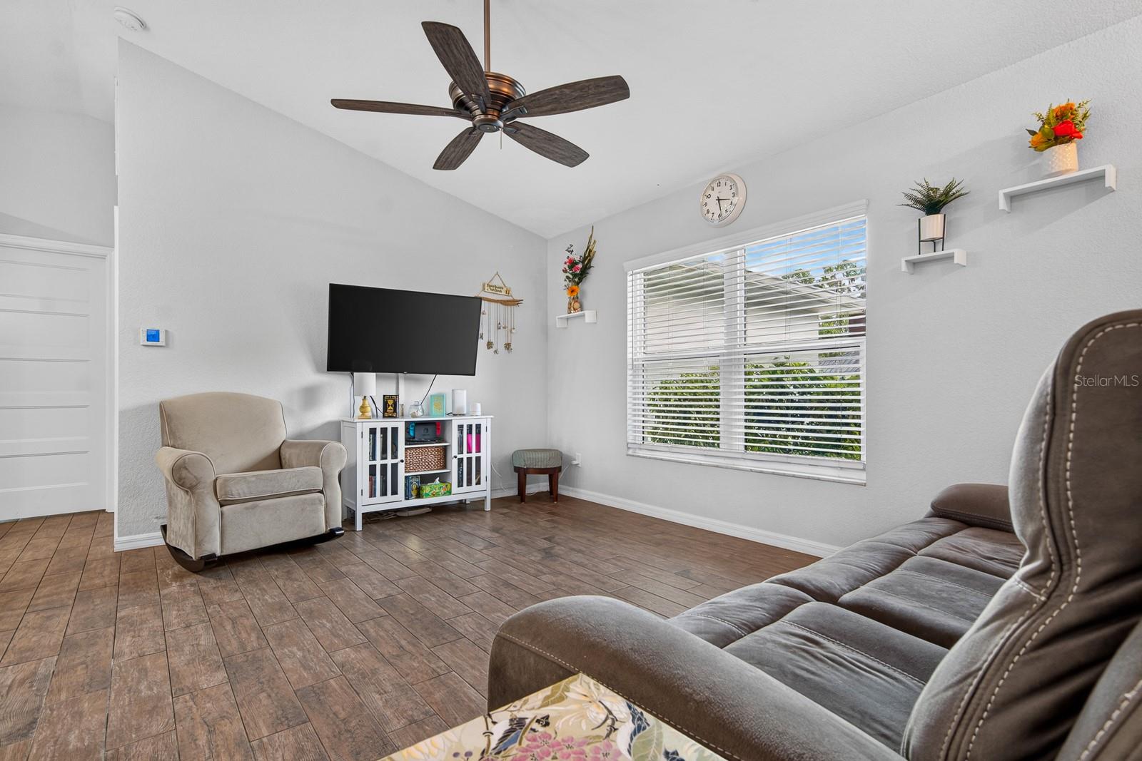 3125 TUSKET AVE — photo 8