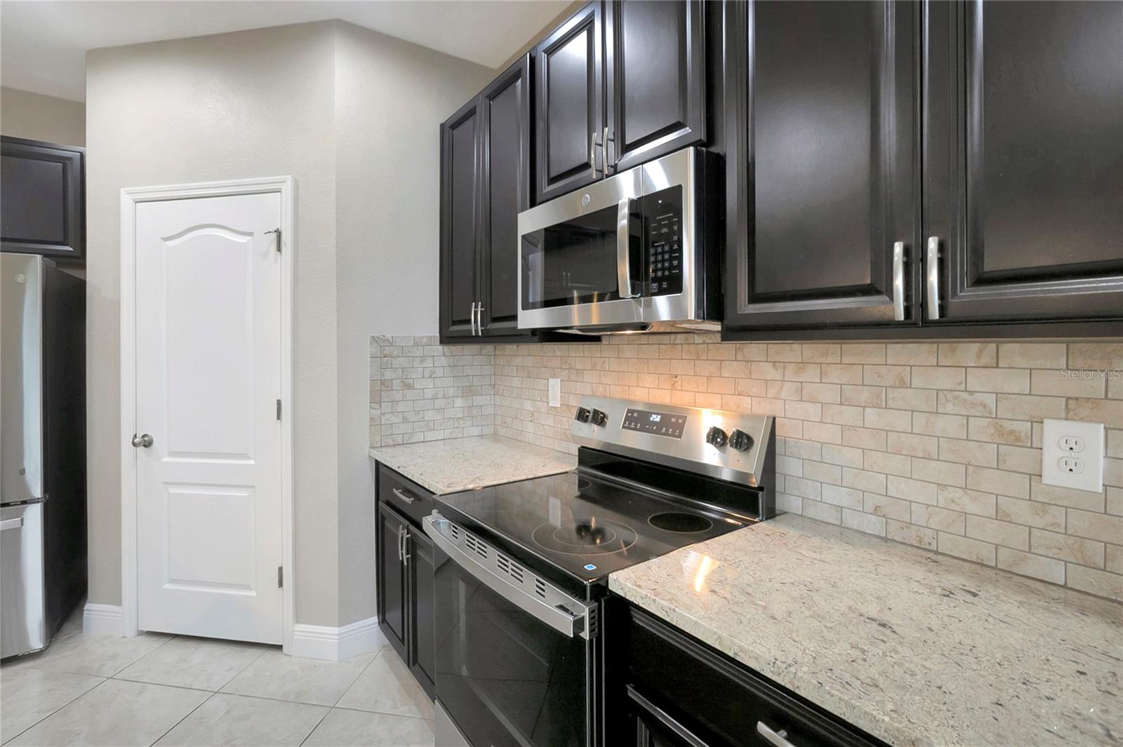 5028 INSHORE LANDING DR — photo 14