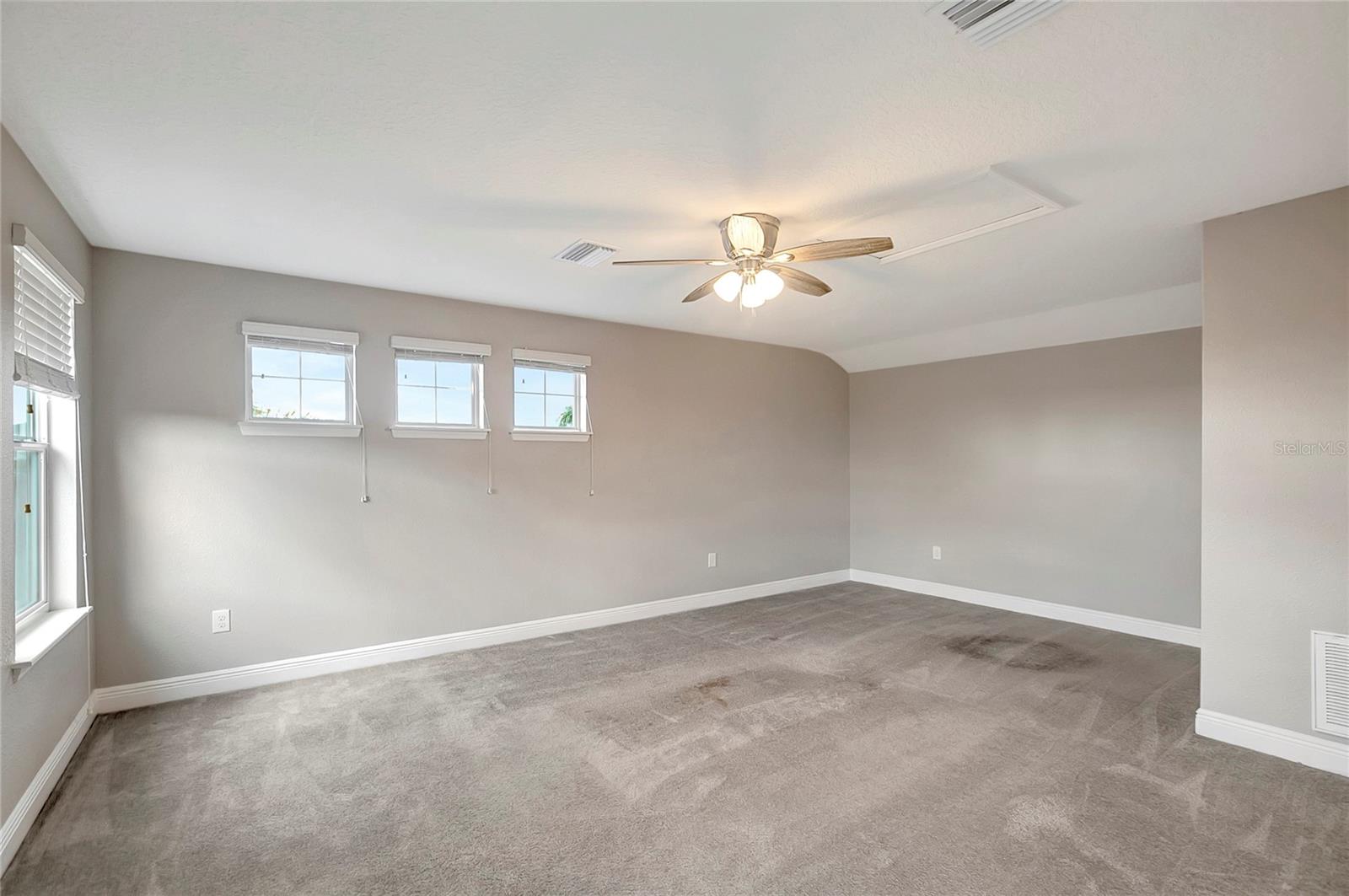 5028 INSHORE LANDING DR — photo 42