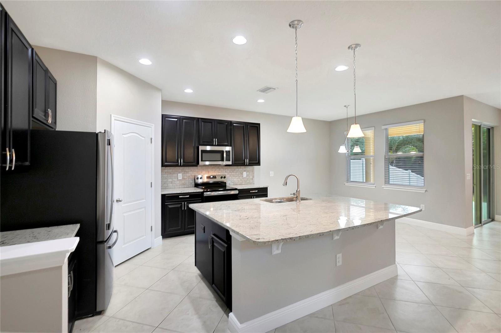 5028 INSHORE LANDING DR — photo 9