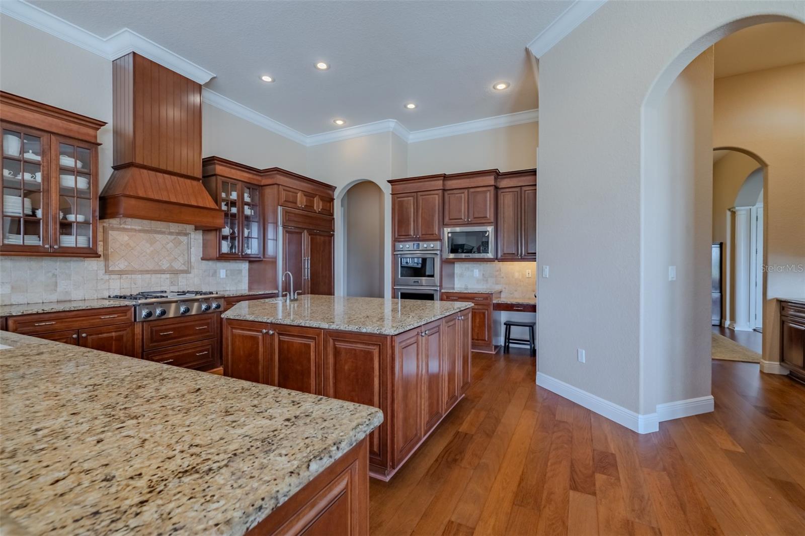10501 BROADLAND PASS — photo 14