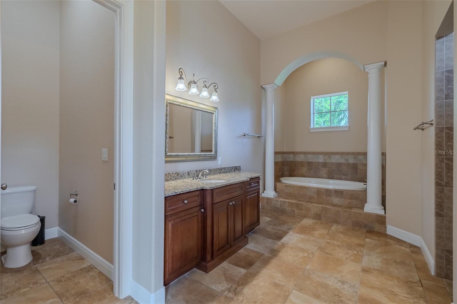 10501 BROADLAND PASS — photo 42