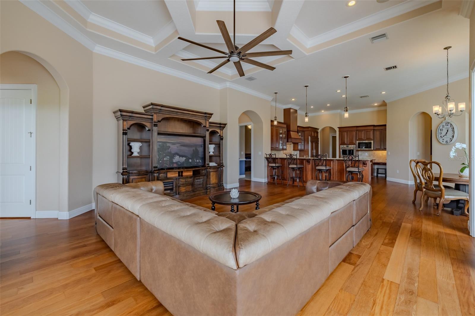 10501 BROADLAND PASS — photo 24