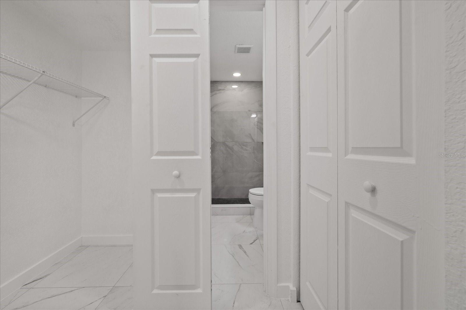 3012 E HANNA AVE — photo 23