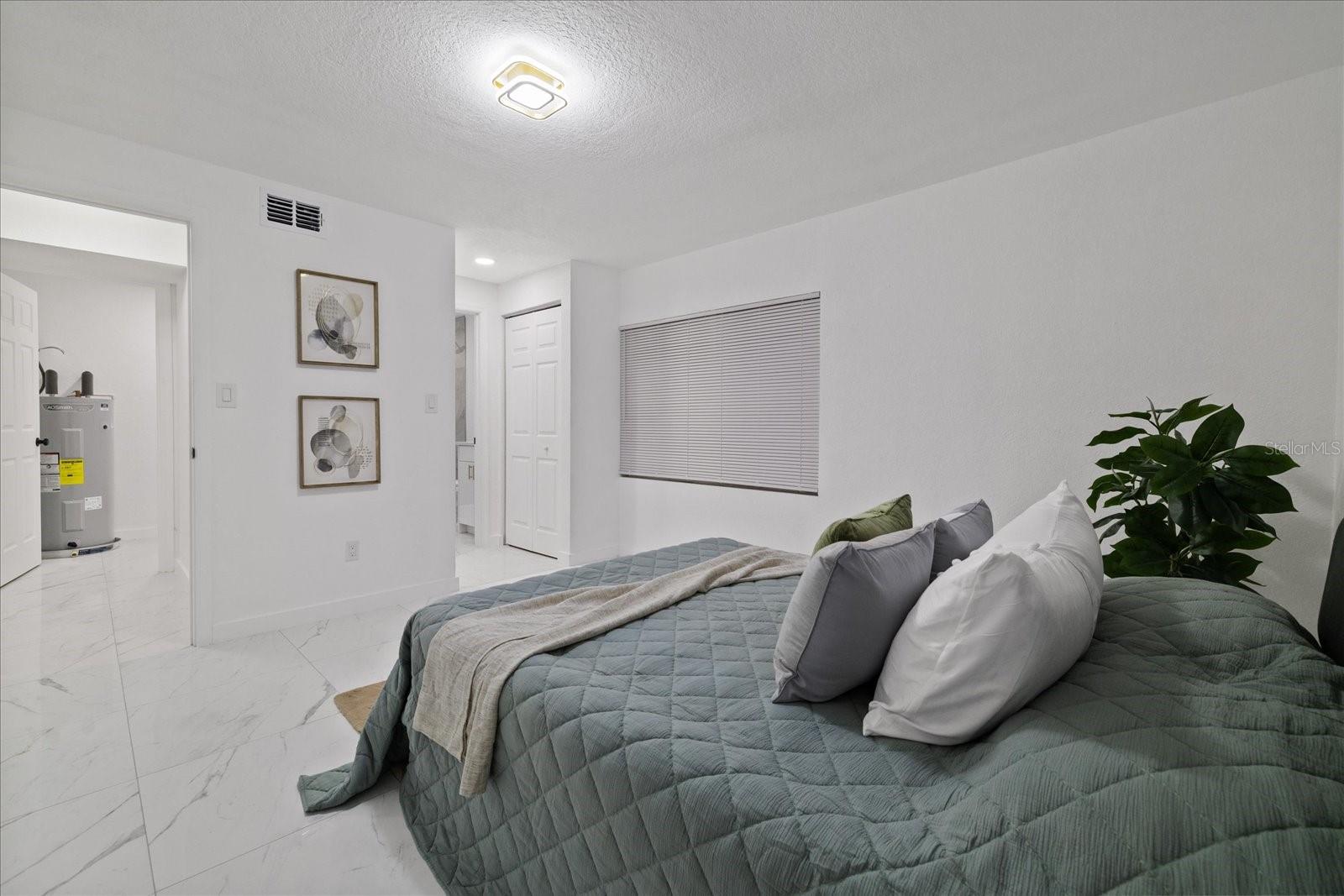 3012 E HANNA AVE — photo 20