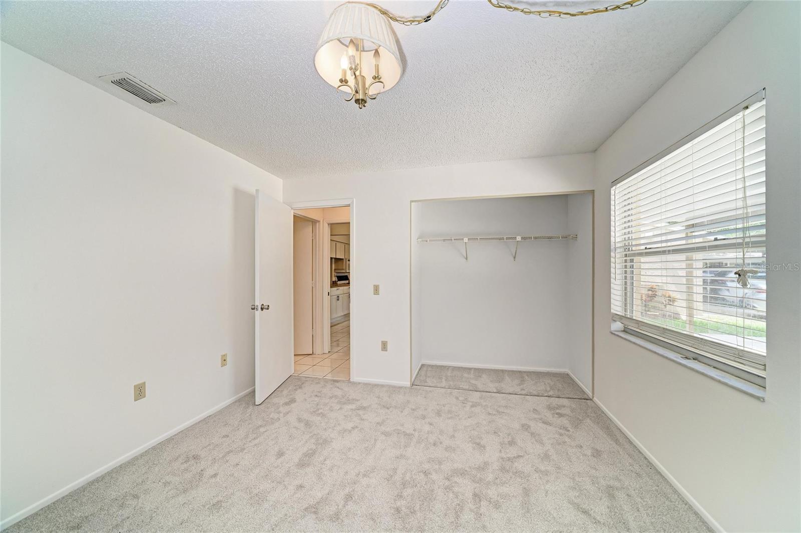 4863 VILLAGE GARDENS DR #186 — photo 18