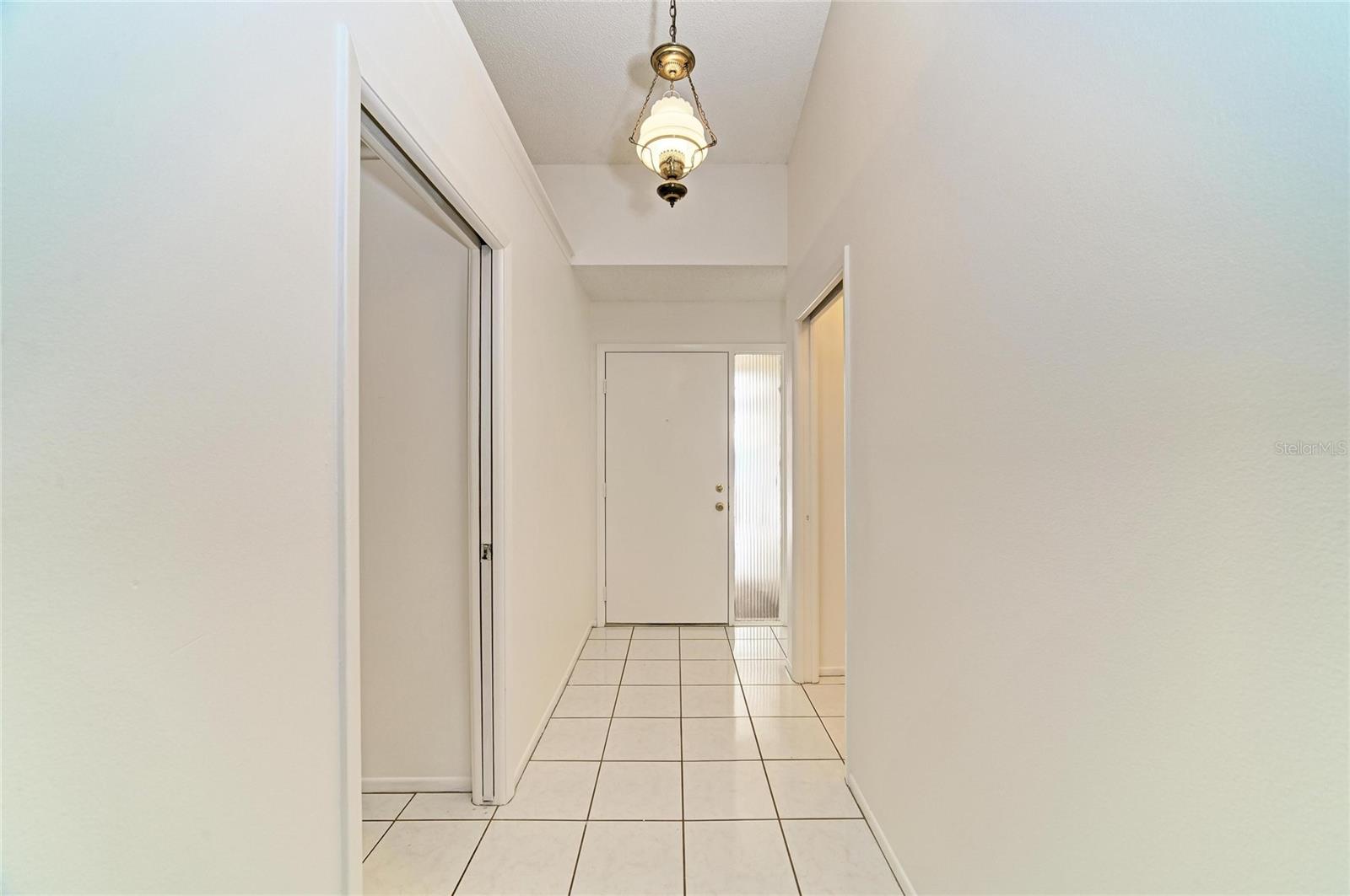 4863 VILLAGE GARDENS DR #186 — photo 3