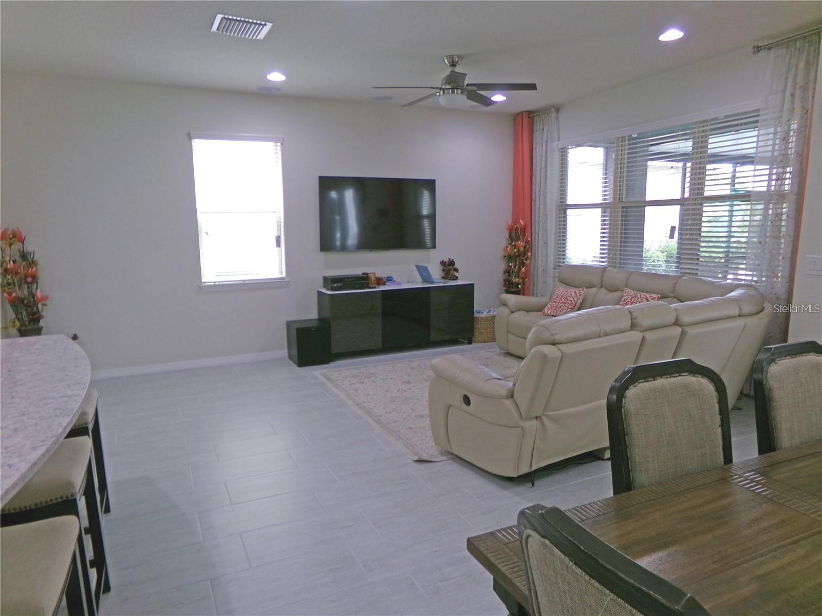 5941 CALDERA RIDGE DR — photo 11