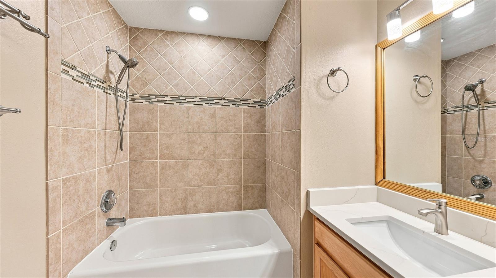 6302 ROSEFINCH CT #102 — photo 36