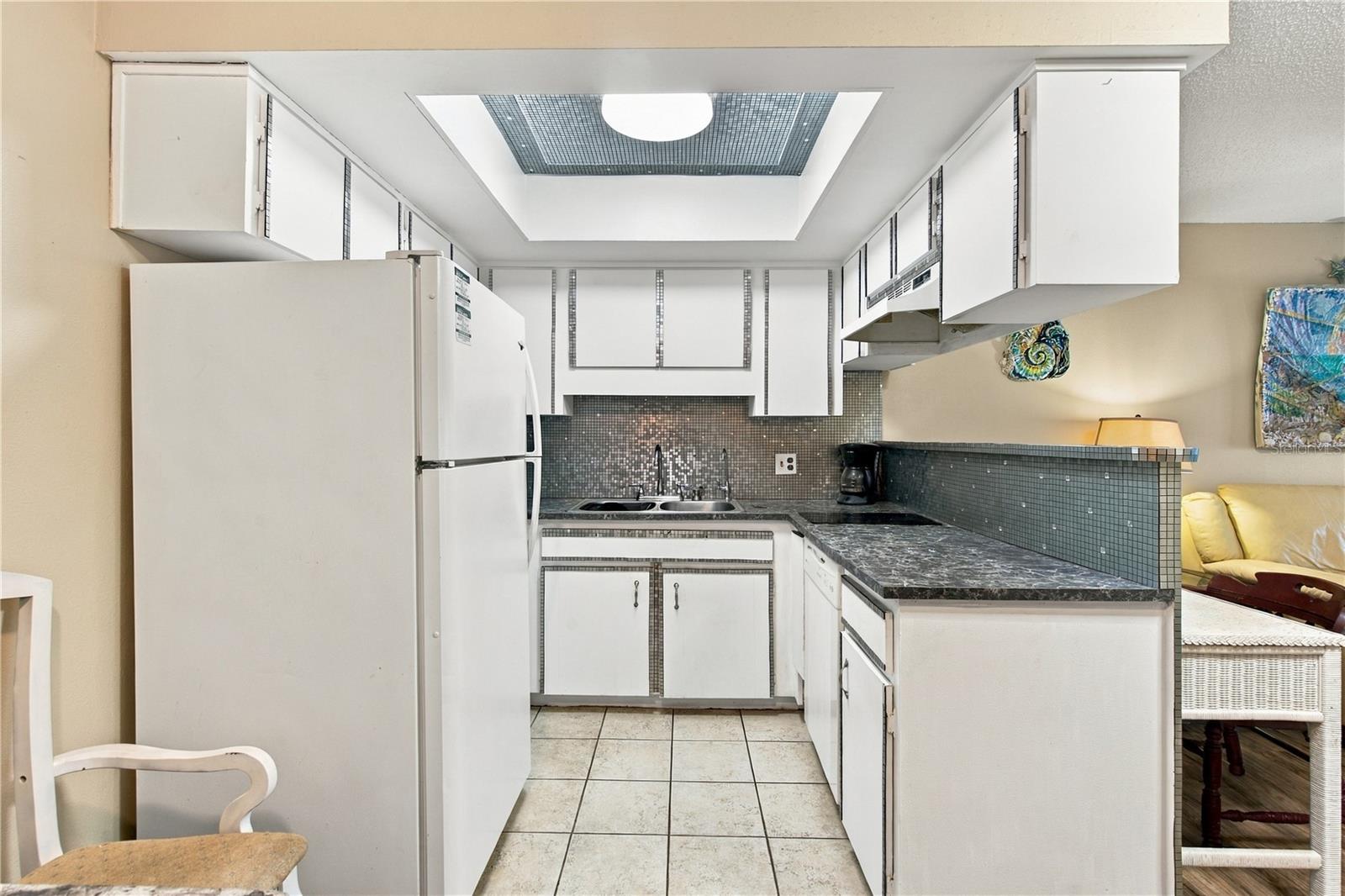 4359 TAHITIAN GARDENS CIR #B — photo 13