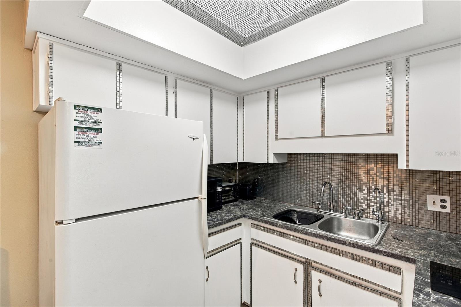4359 TAHITIAN GARDENS CIR #B — photo 14