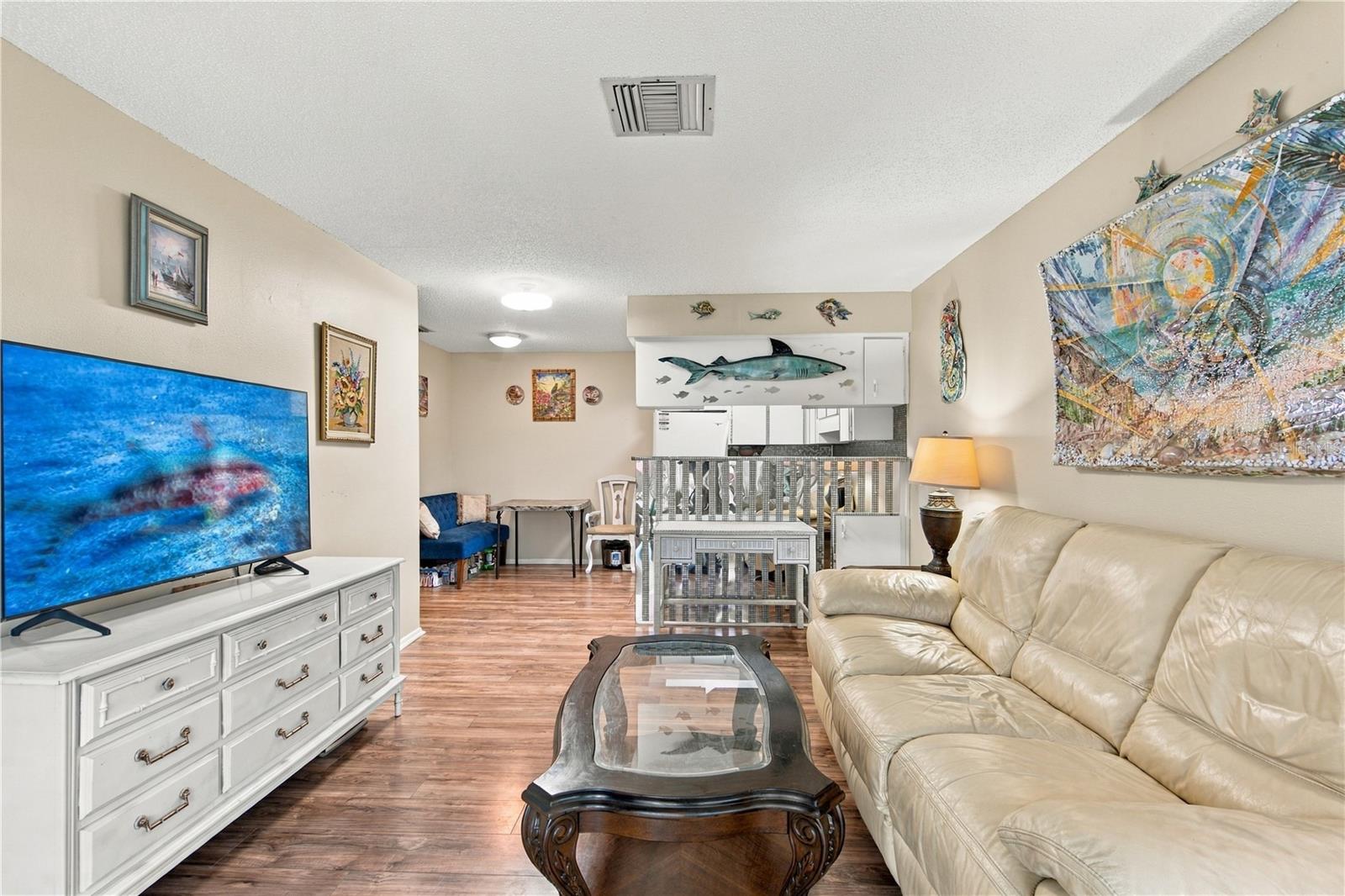 4359 TAHITIAN GARDENS CIR #B — photo 7