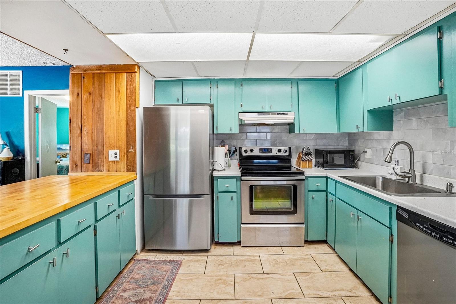 6565 WAYNE ST — photo 15