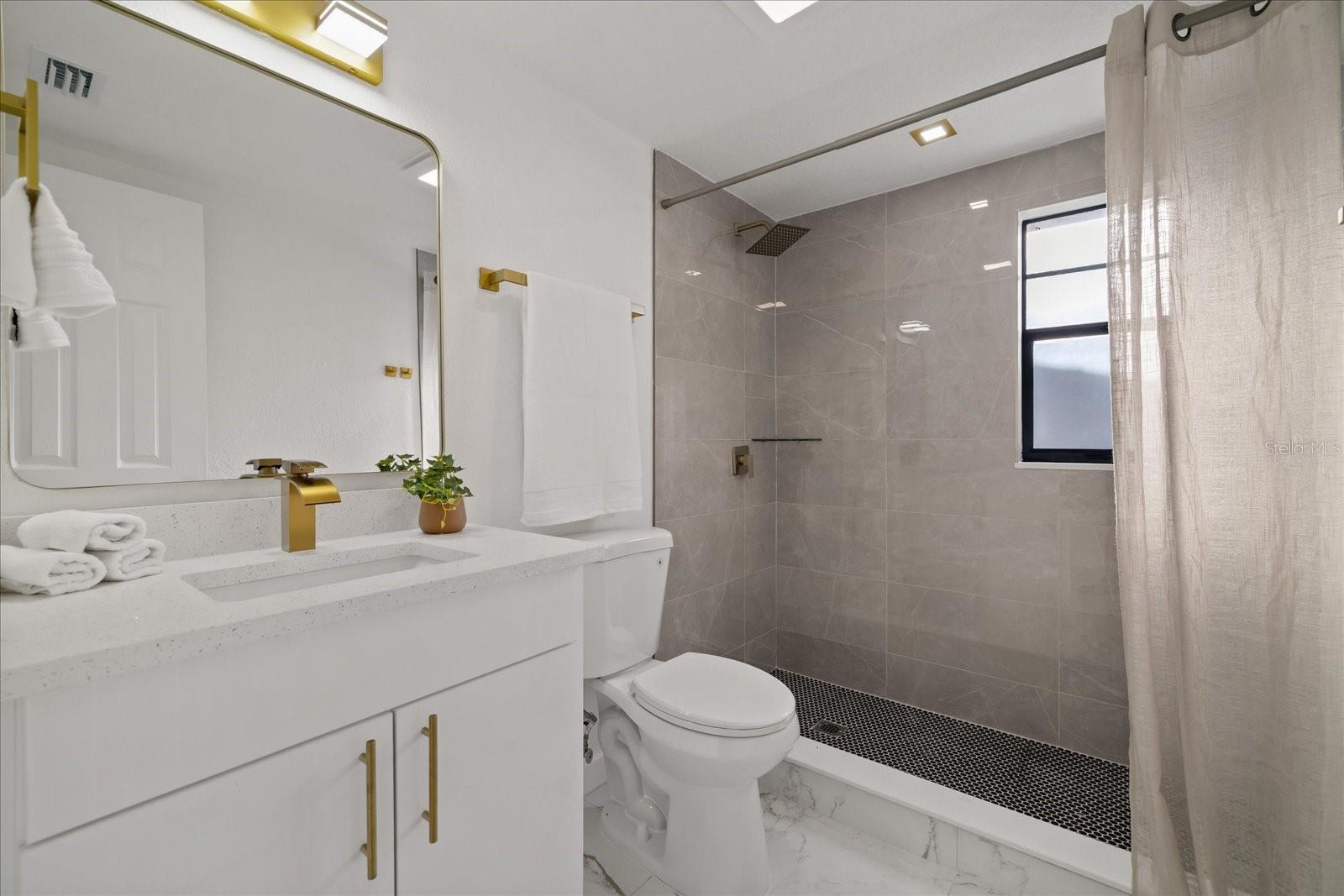 1134 ENGMAN ST — photo 17