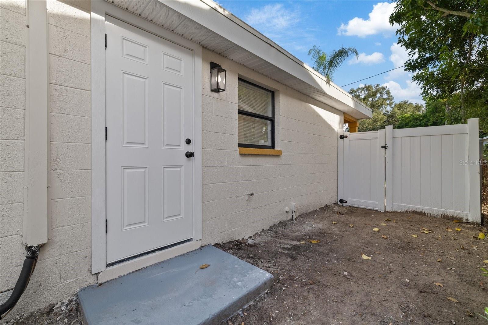 1134 ENGMAN ST — photo 26
