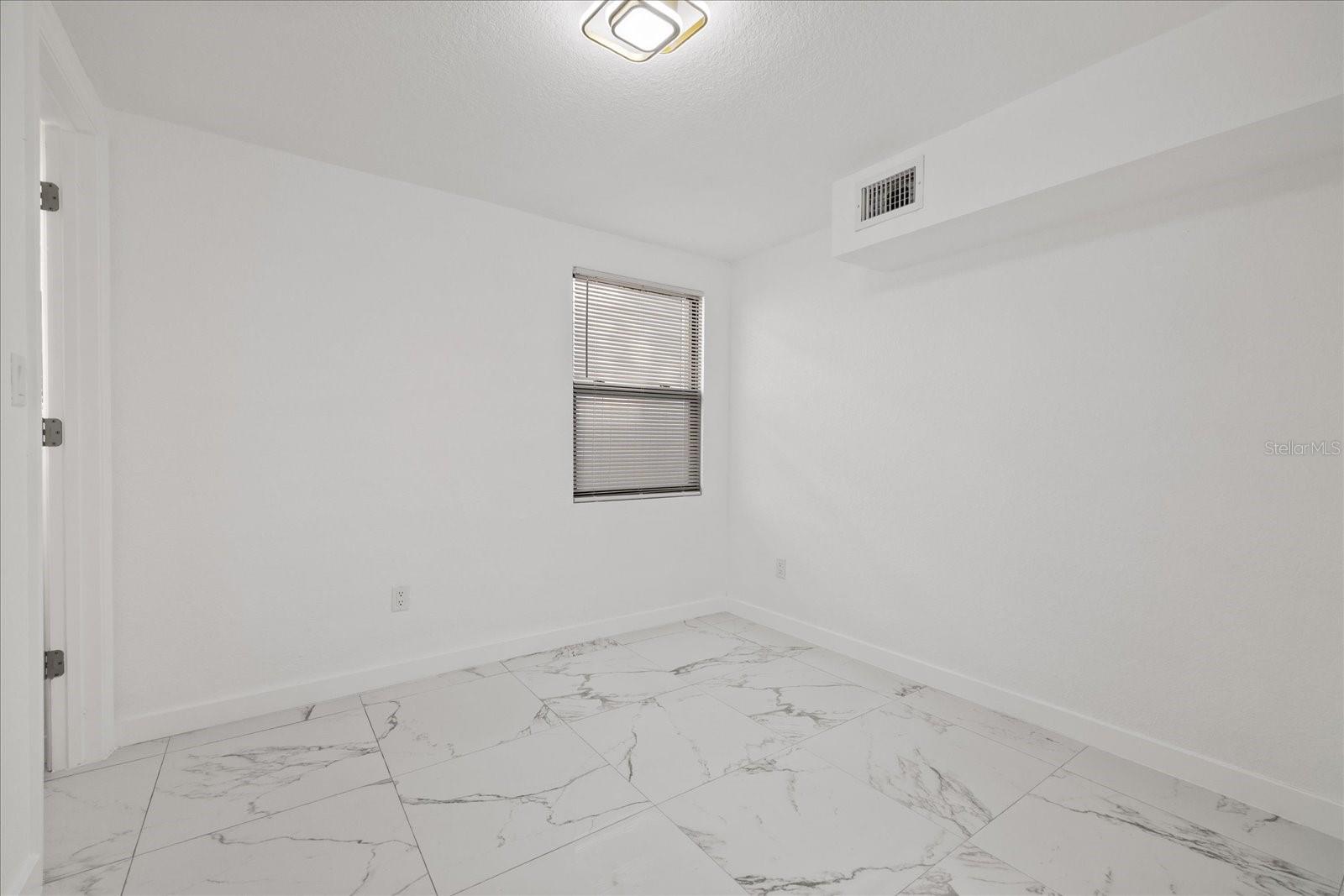 1134 ENGMAN ST — photo 15