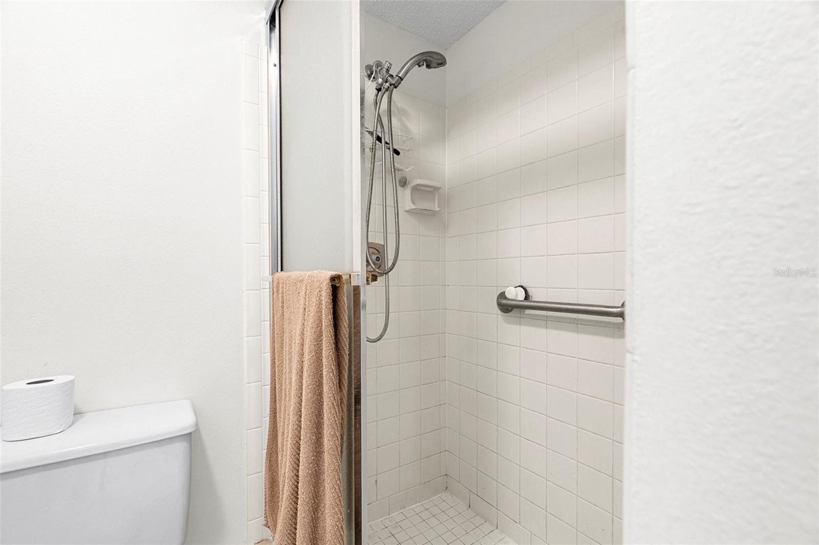 9 QUAILS RUN BLVD #12 — photo 20