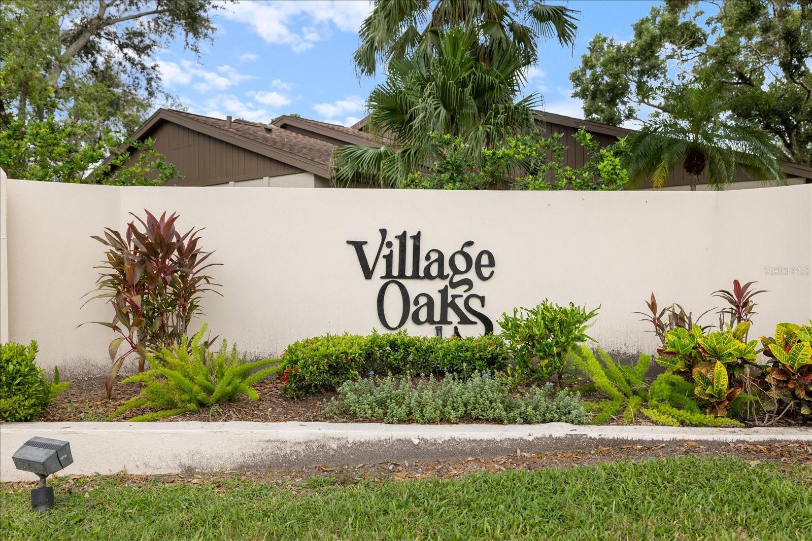 462 OAK HILL CIR #5 — photo 2
