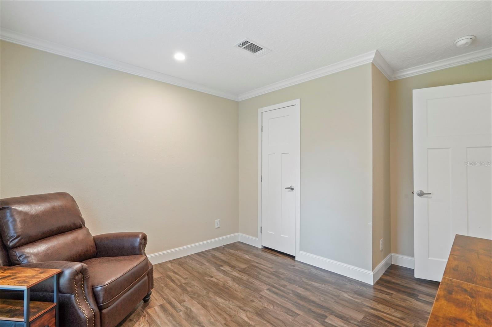 12713 DARREN PL — photo 19