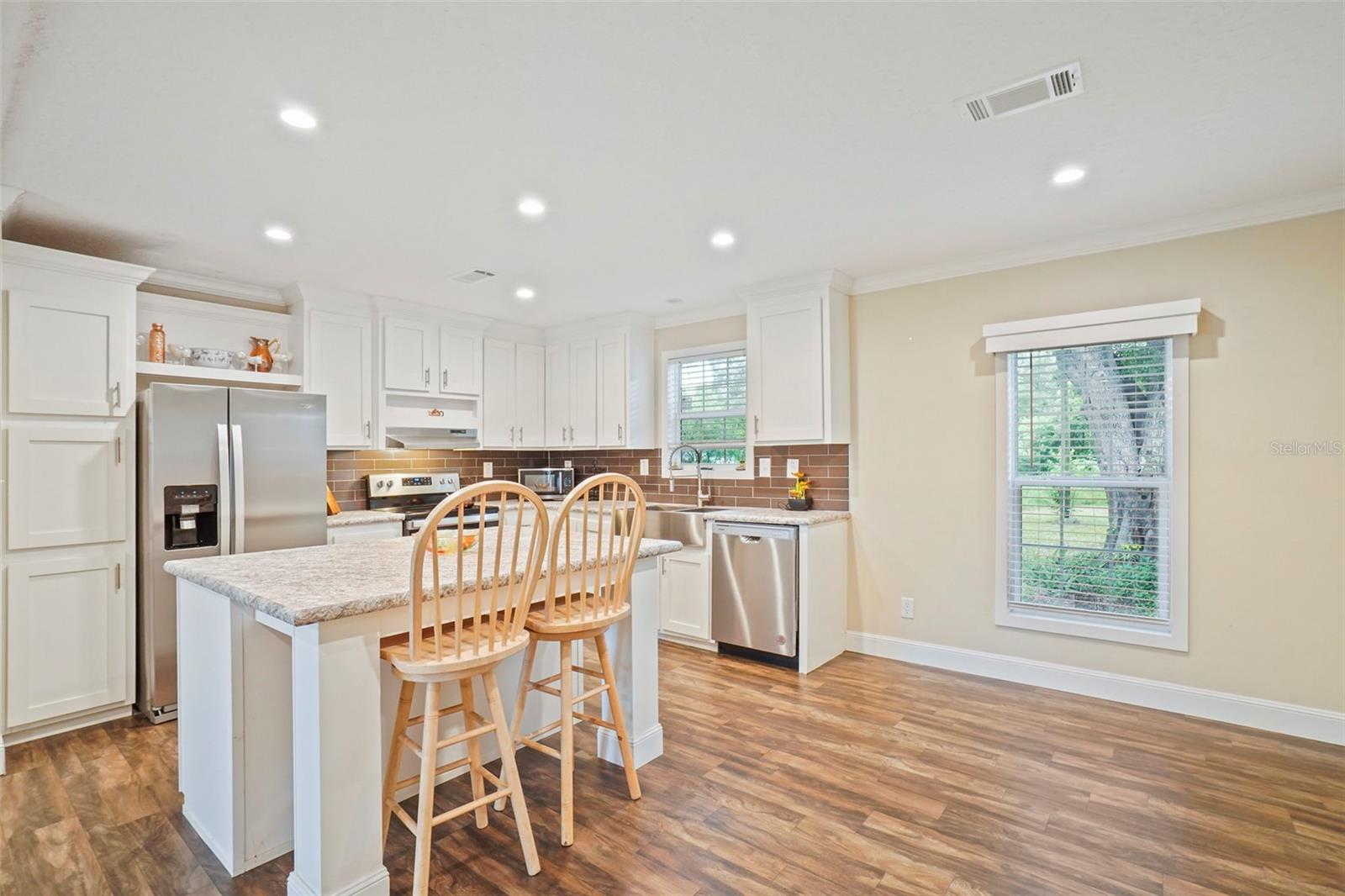 12713 DARREN PL — photo 8