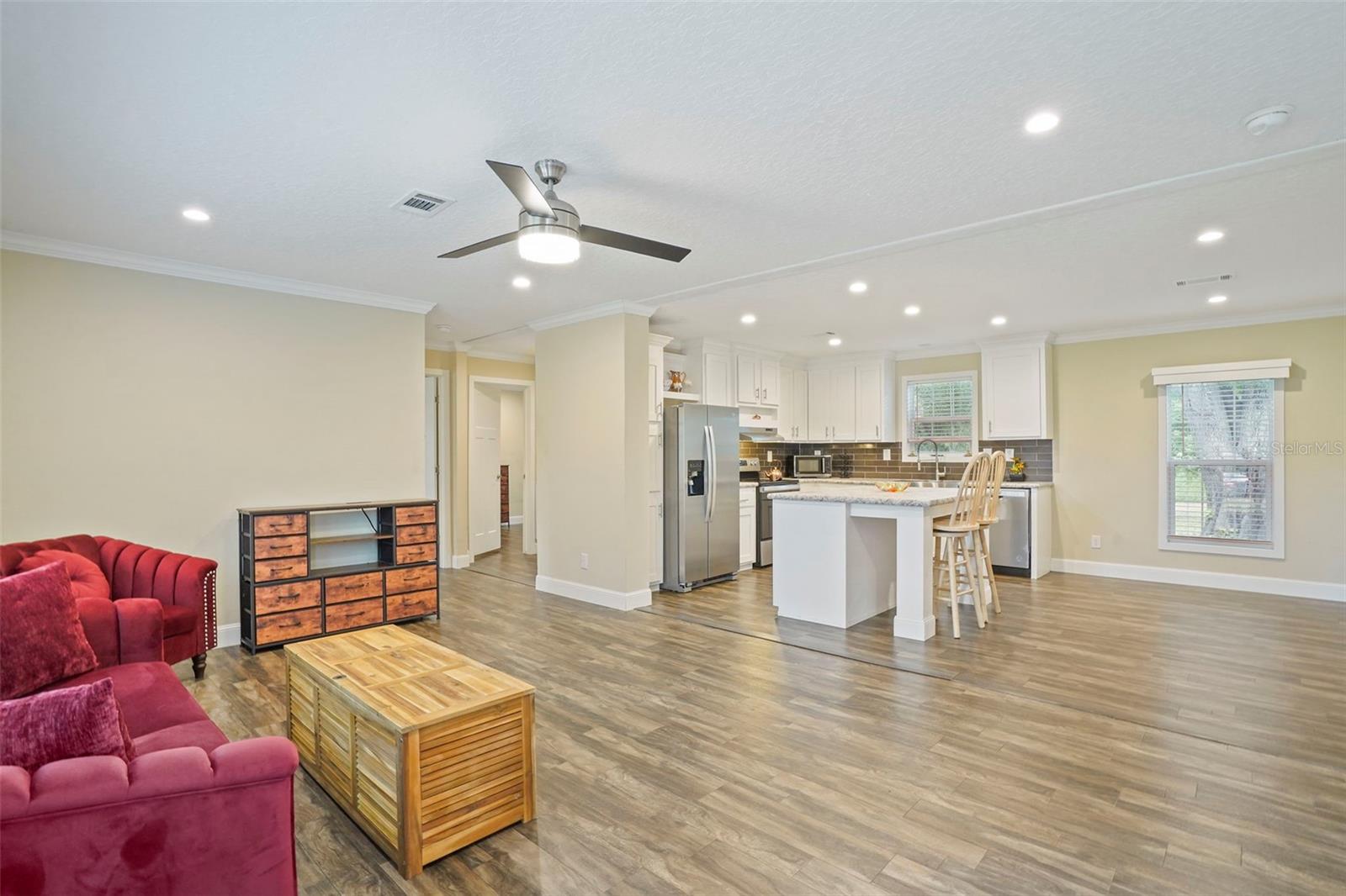 12713 DARREN PL — photo 3