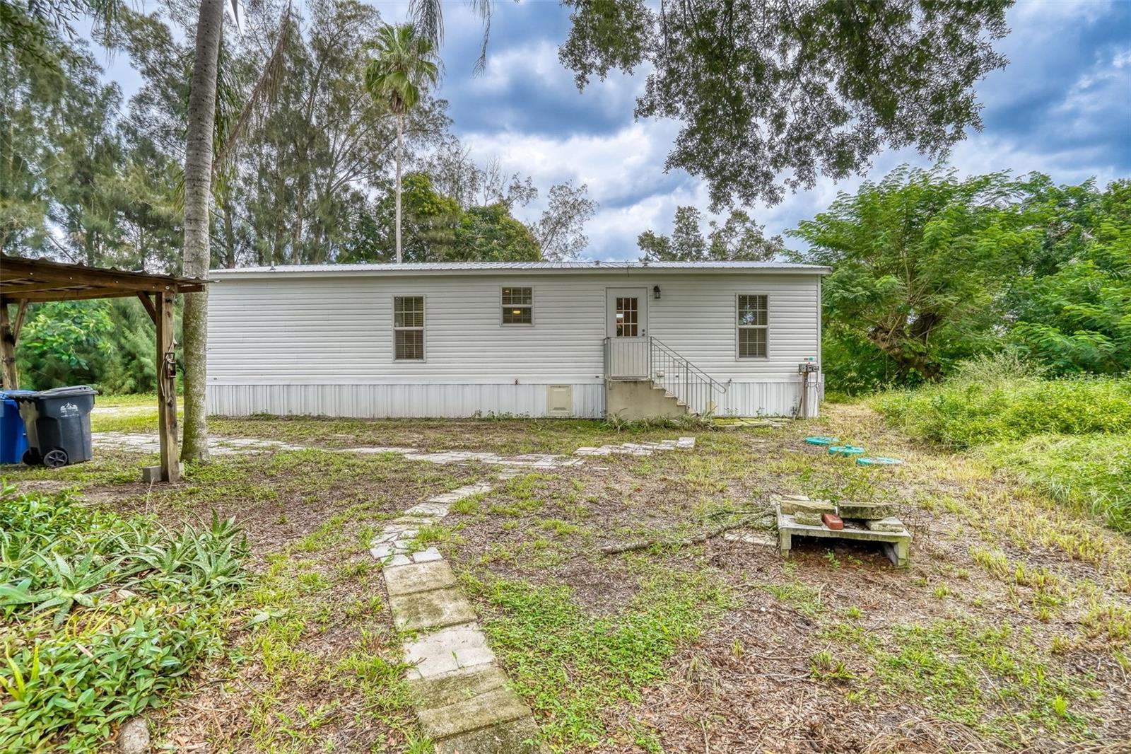 12713 DARREN PL — photo 28
