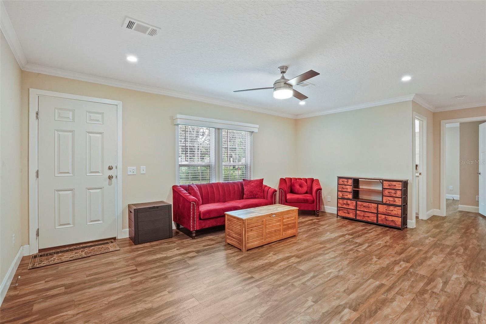 12713 DARREN PL — photo 5