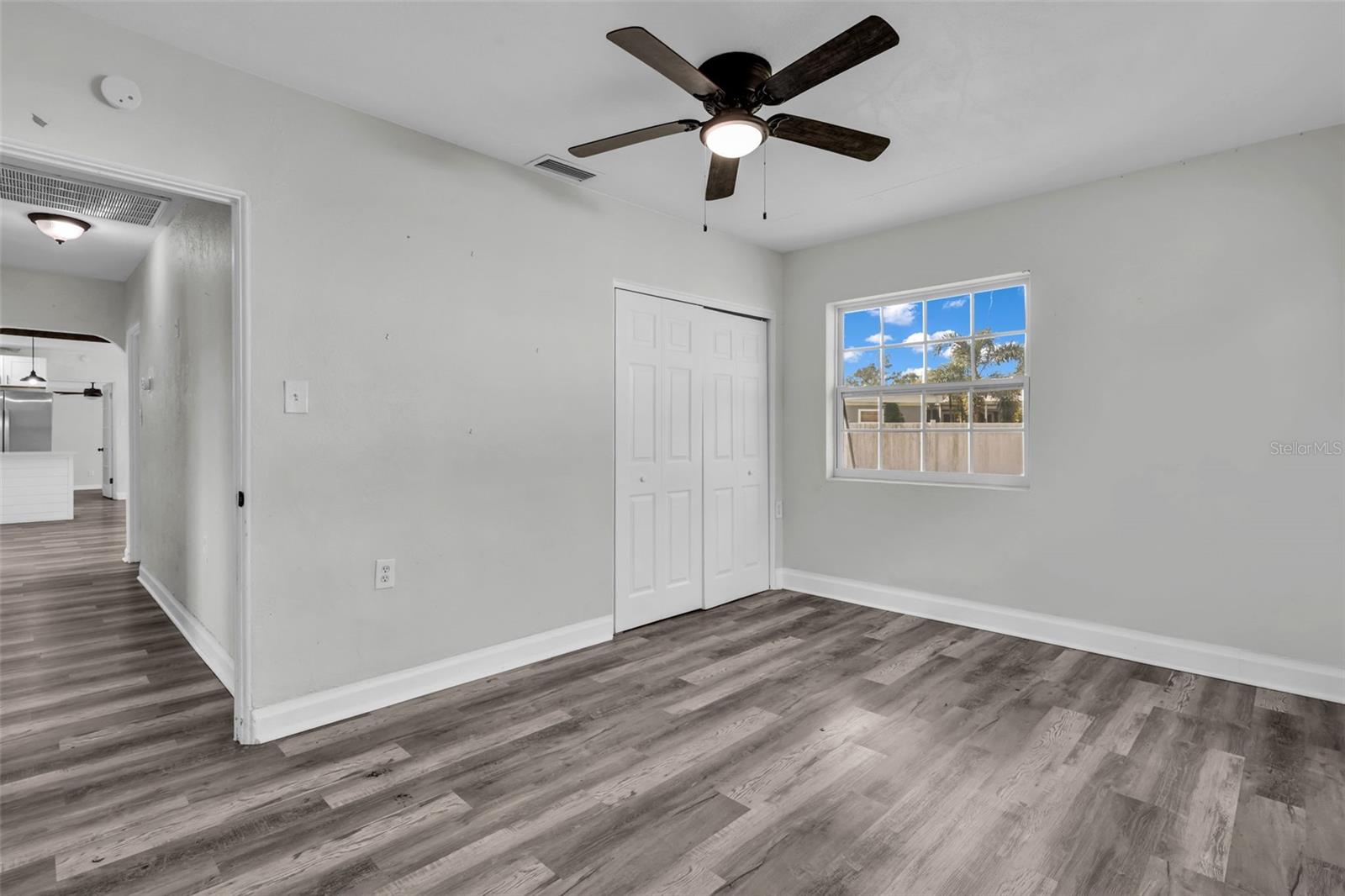 246 MAGELLAN DR — photo 28