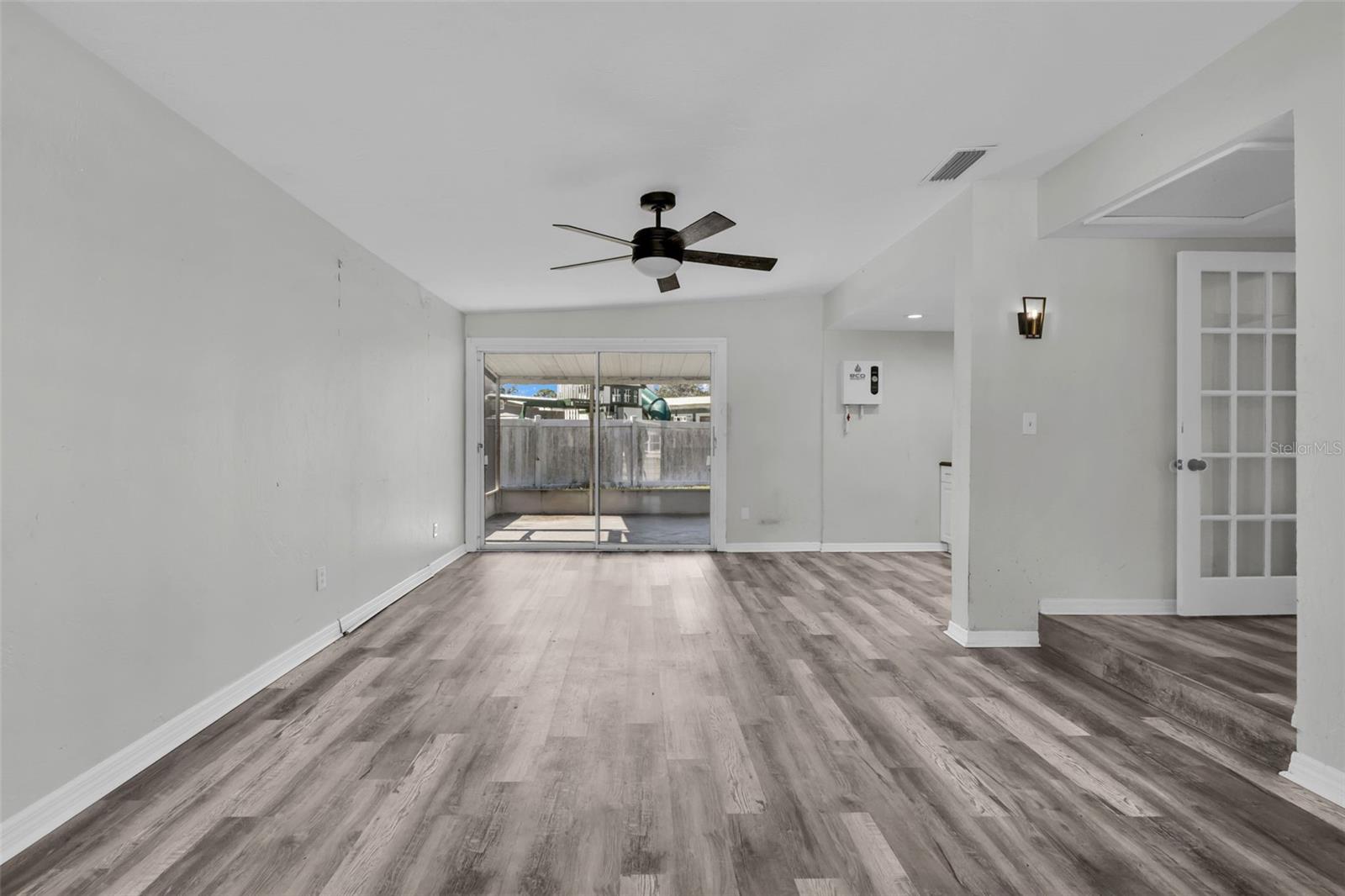 246 MAGELLAN DR — photo 18
