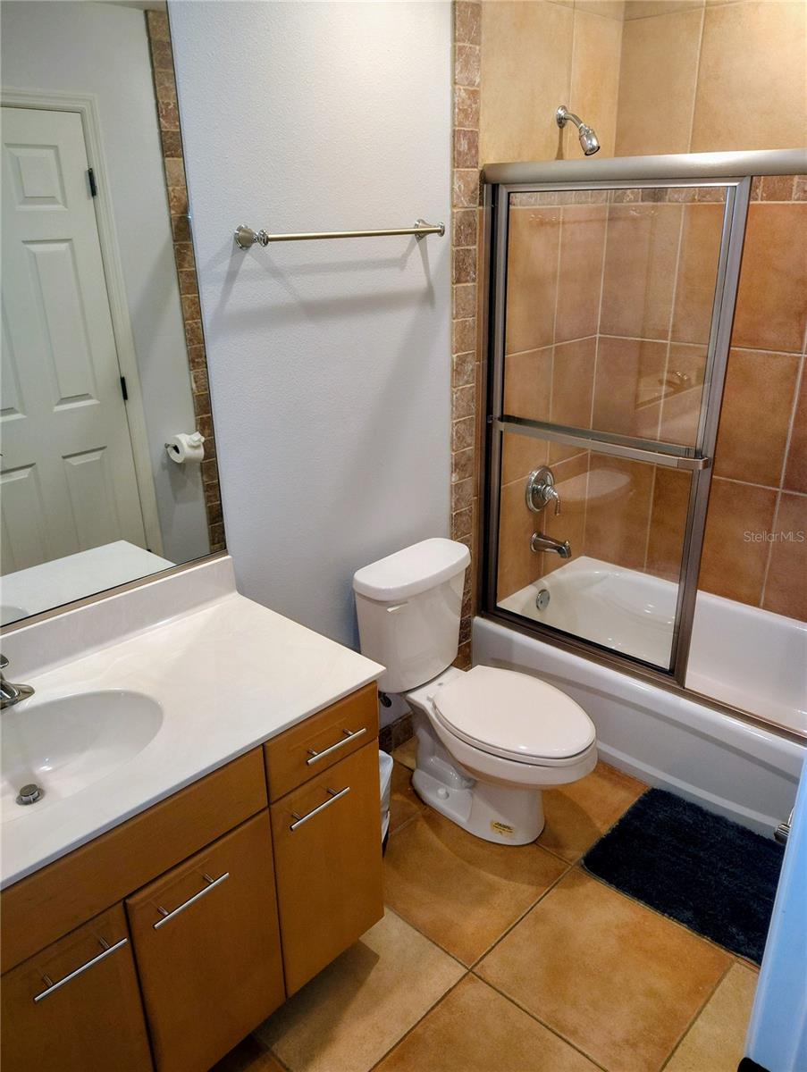 4250 SWIFT RD — photo 18