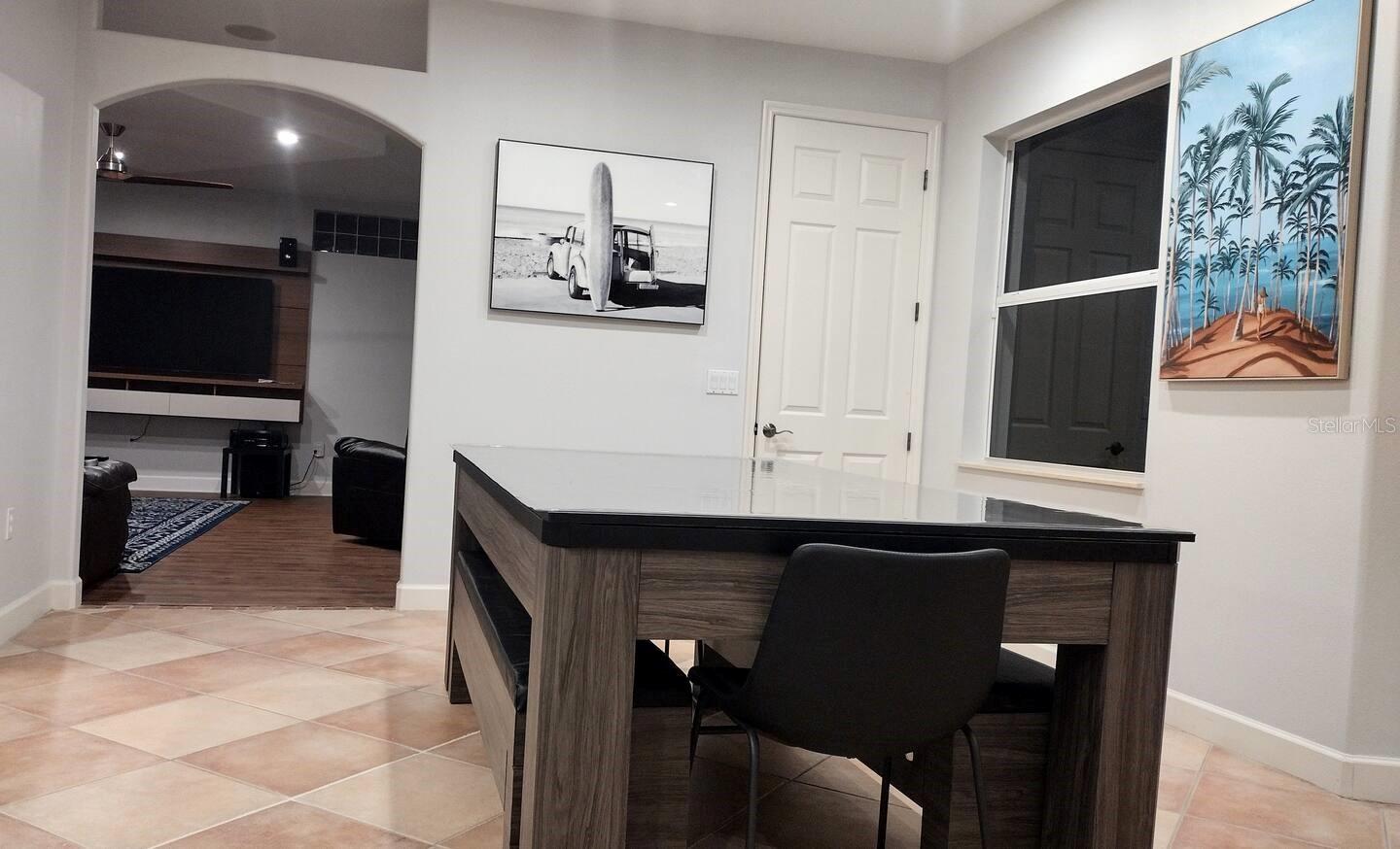 4250 SWIFT RD — photo 3