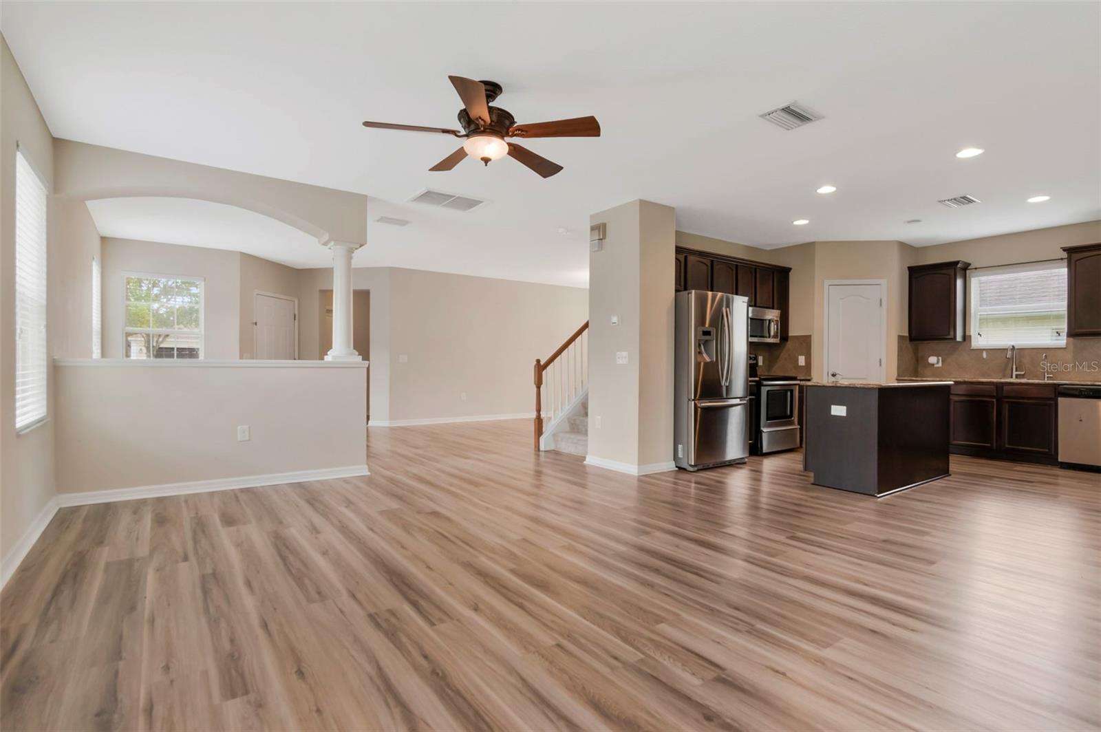 4250 WARWICK HILLS DR — photo 11