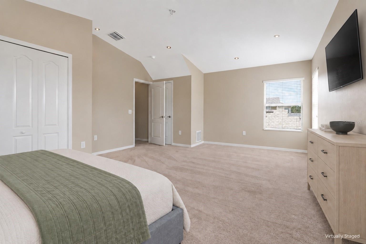 4250 WARWICK HILLS DR — photo 35
