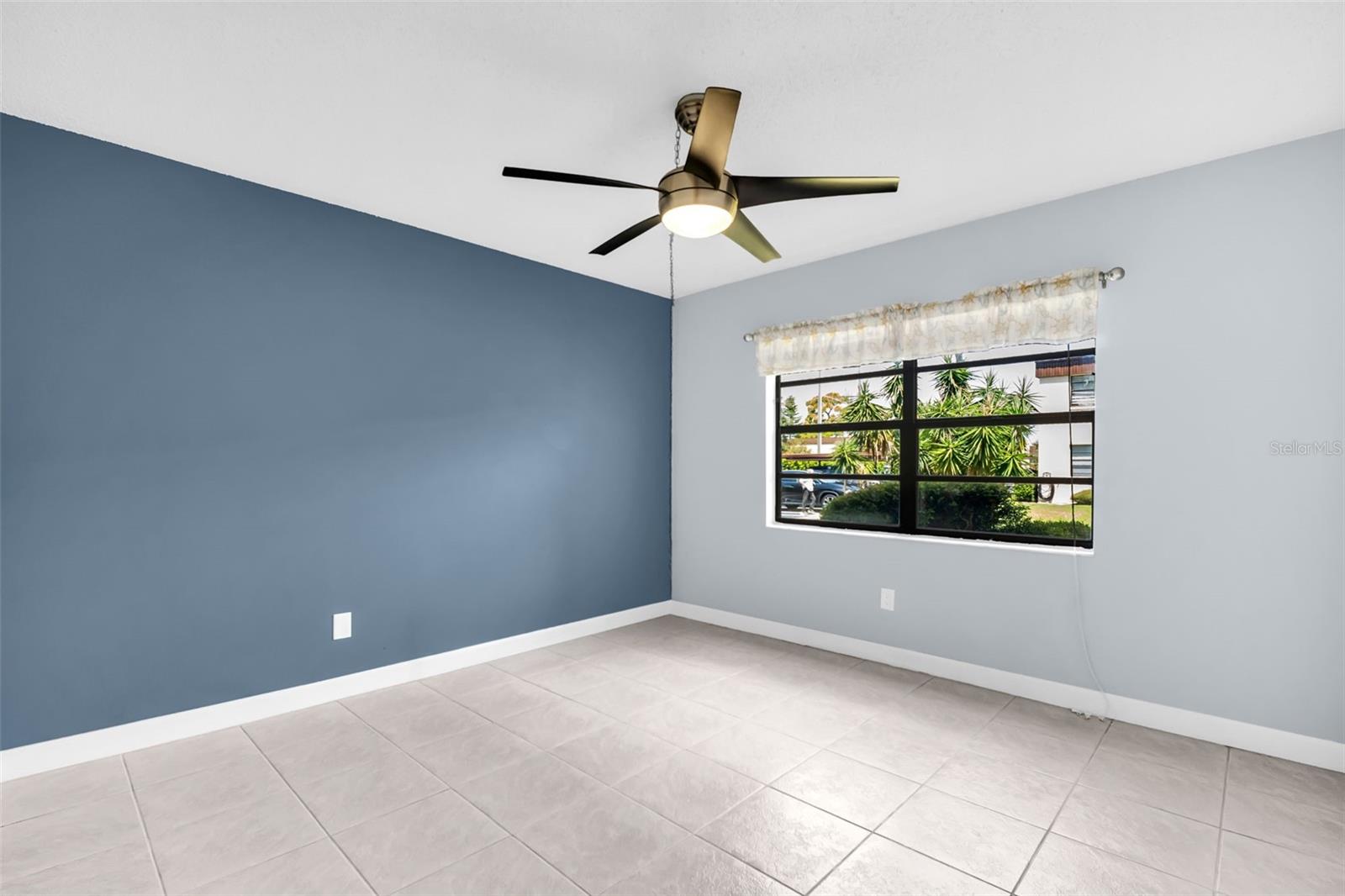 2400 WINDING CREEK BLVD #18-105 — photo 29