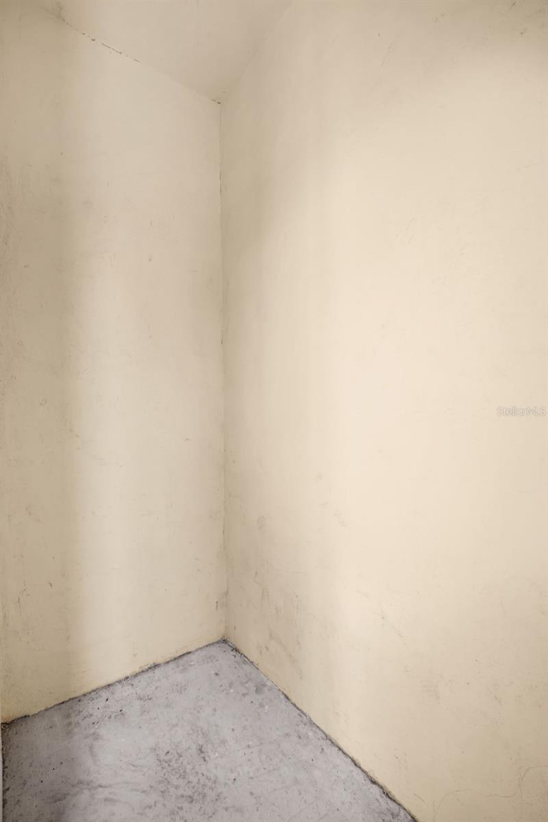 2400 WINDING CREEK BLVD #18-105 — photo 38
