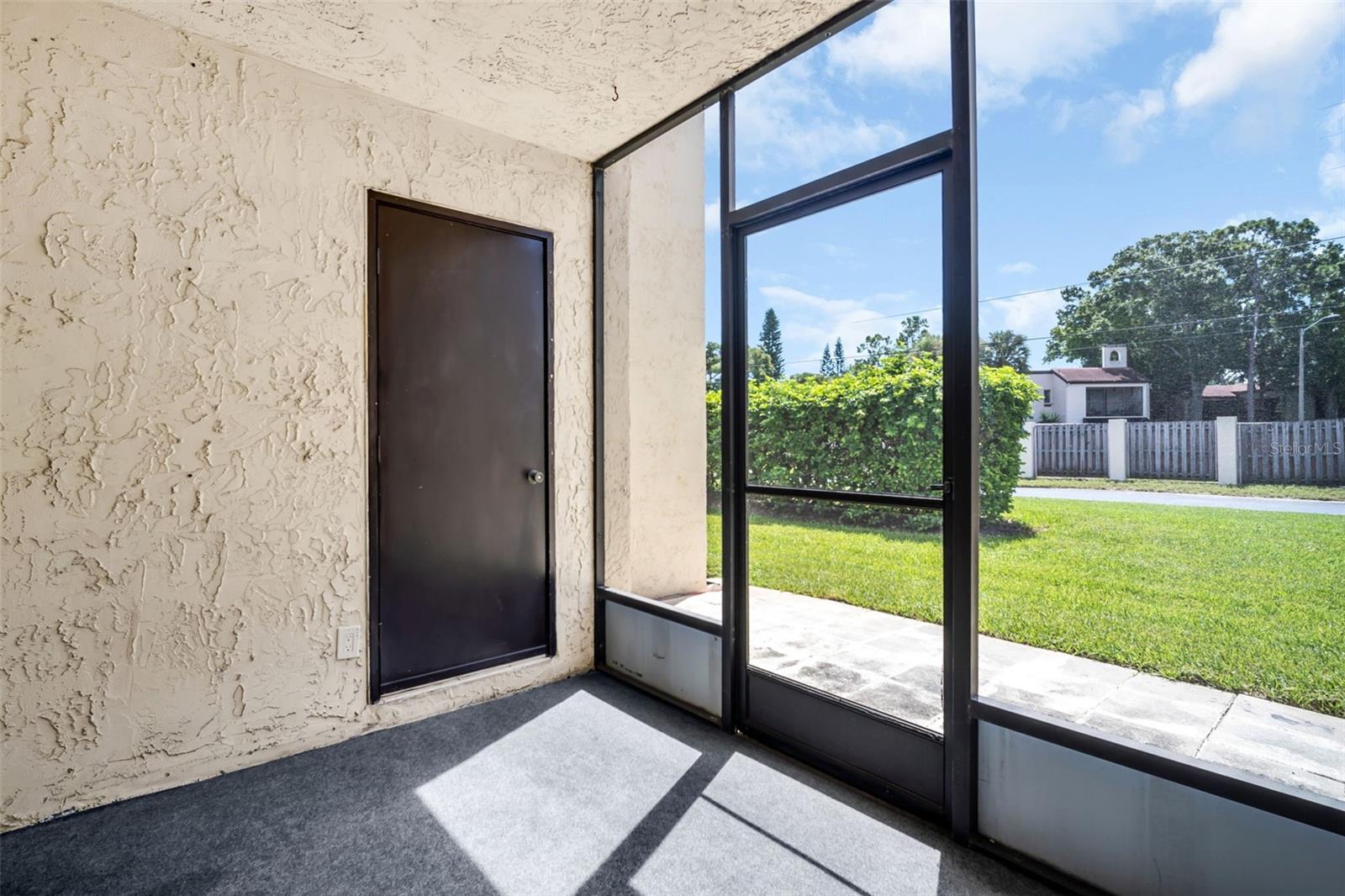 2400 WINDING CREEK BLVD #18-105 — photo 32