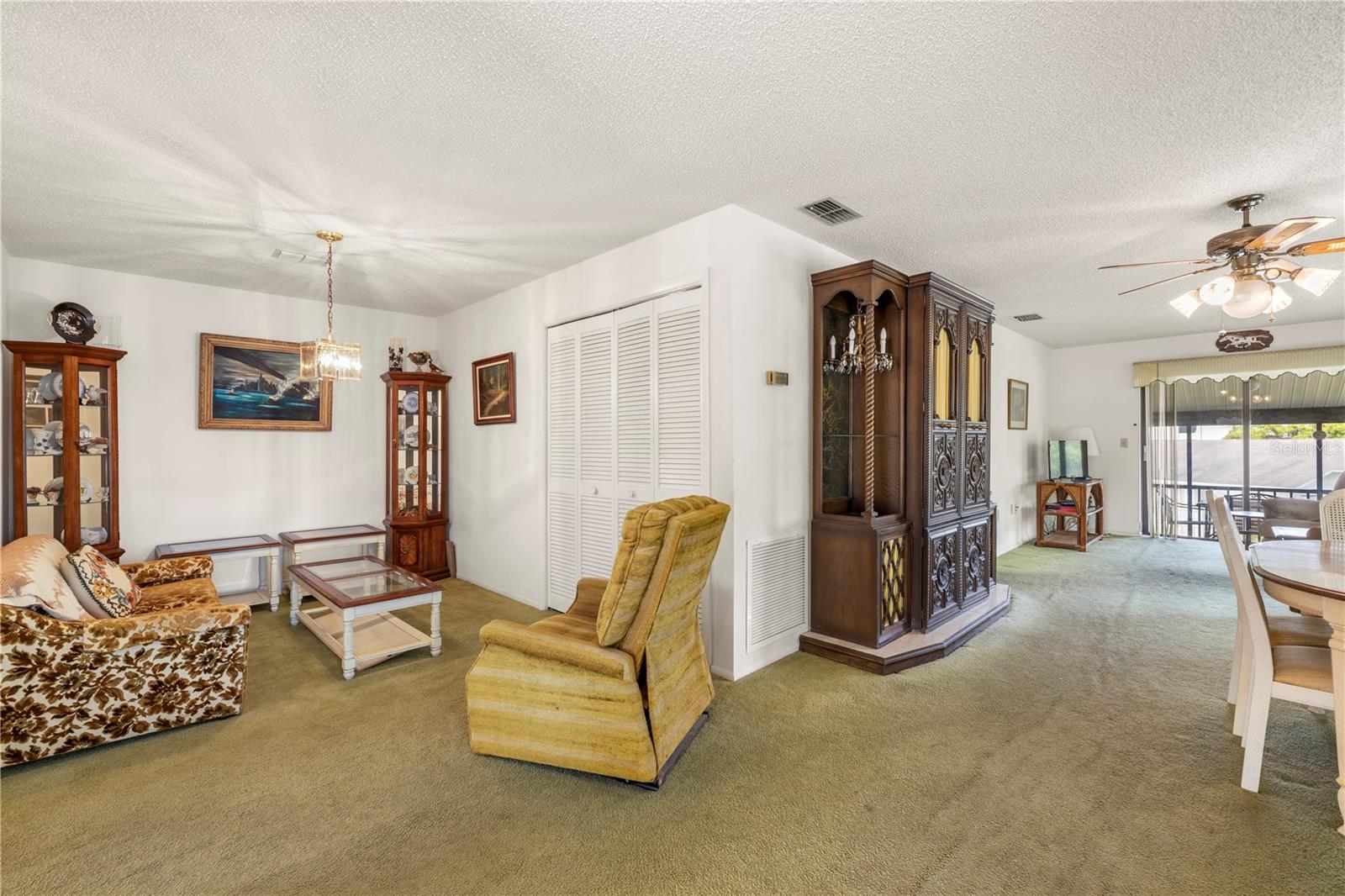 8023 FEATHER CT #D — photo 18