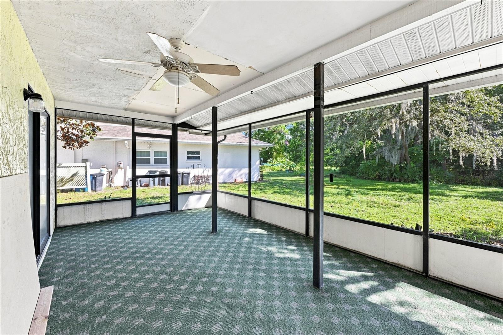 13300 SHADBERRY LN — photo 31