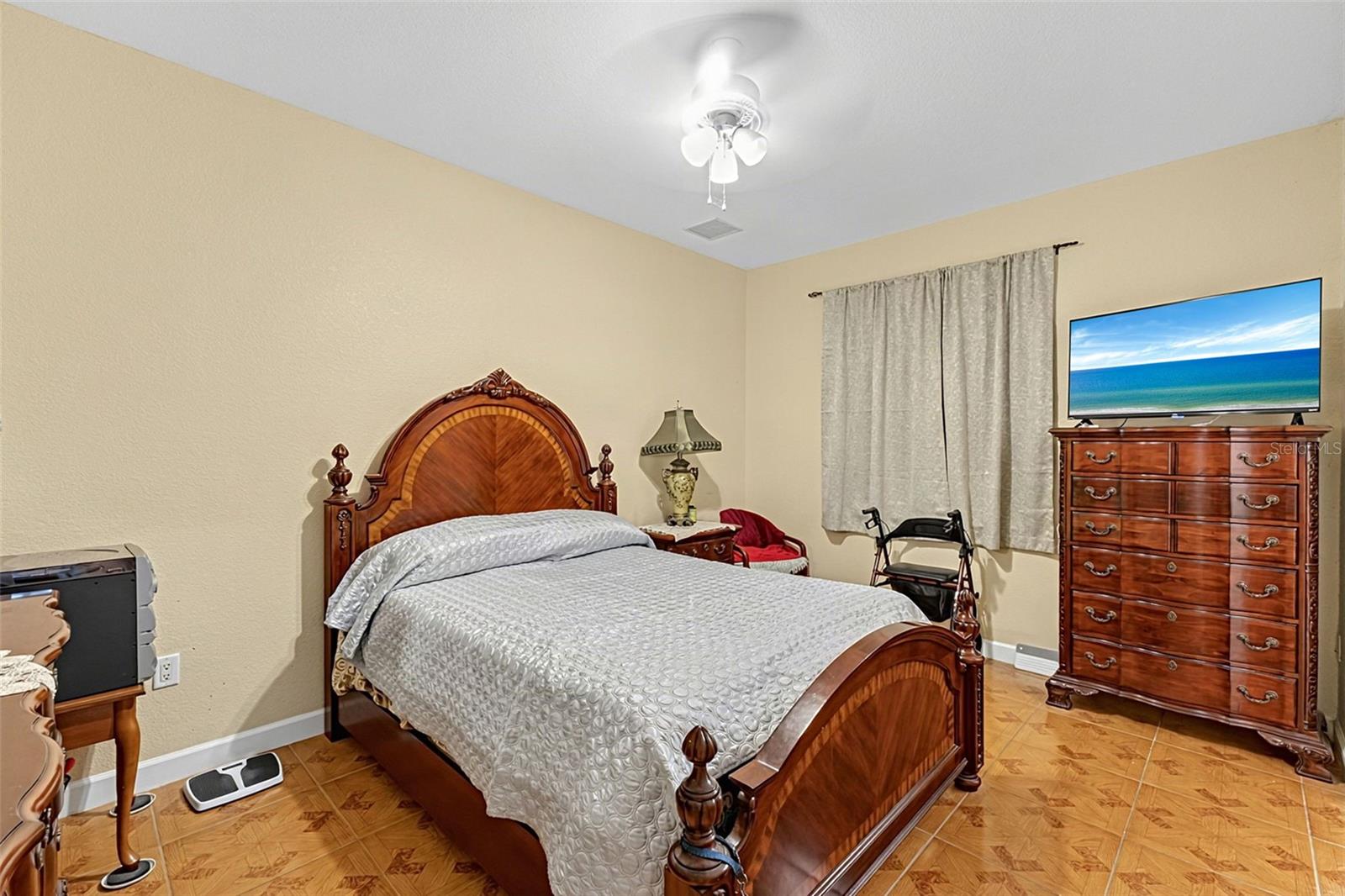 102 BAYAMO DR — photo 25