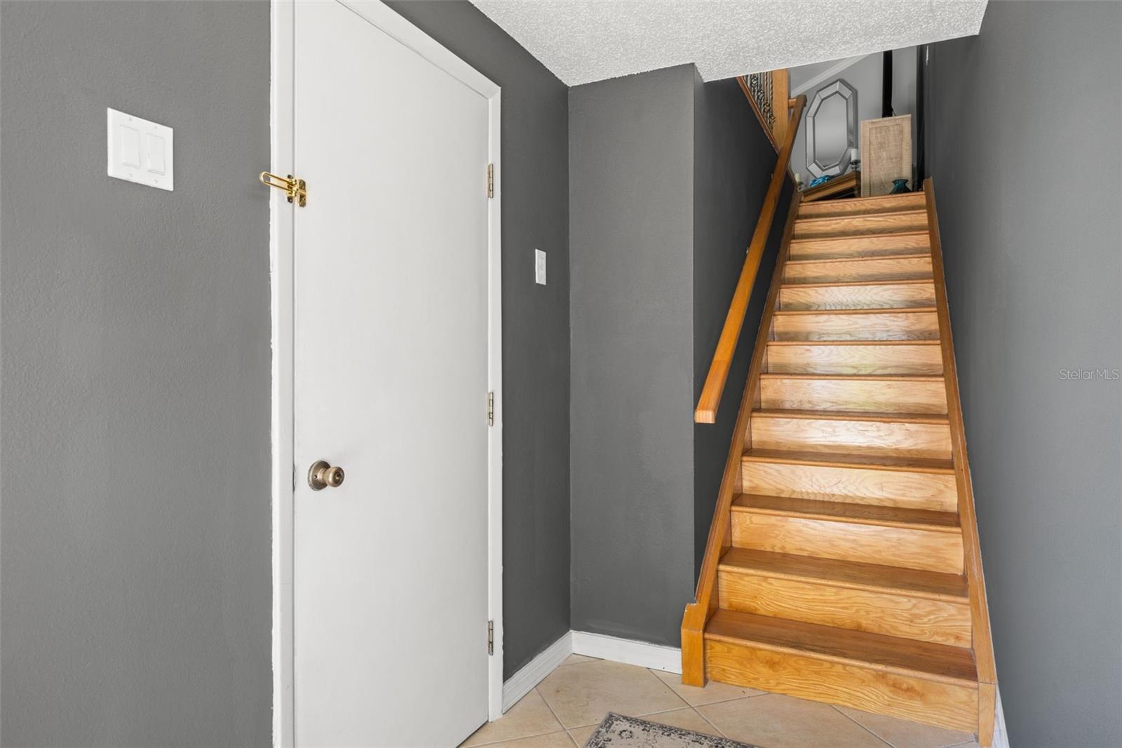 255 CAPRI CIR N #30 — photo 3