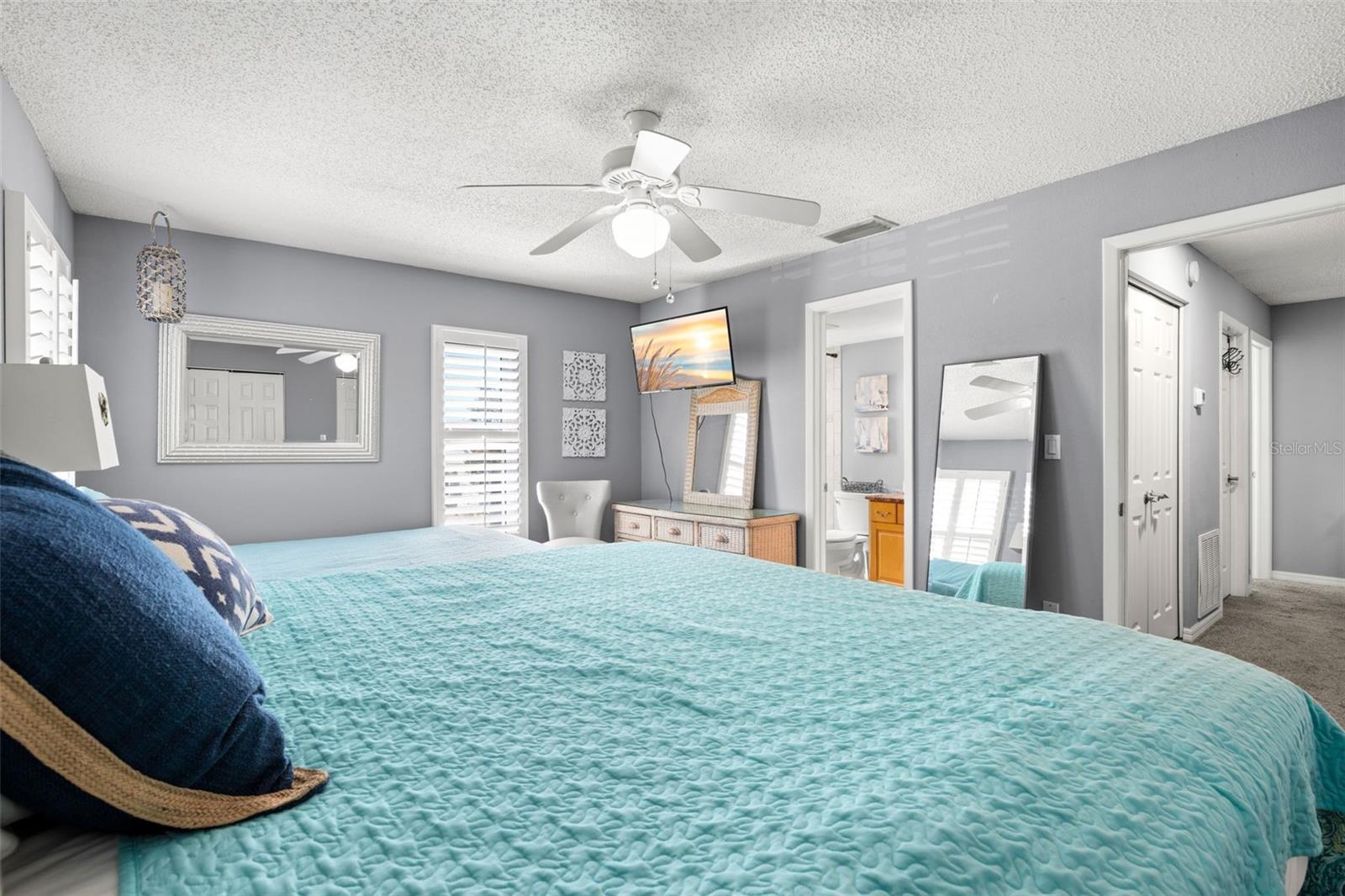 255 CAPRI CIR N #30 — photo 27