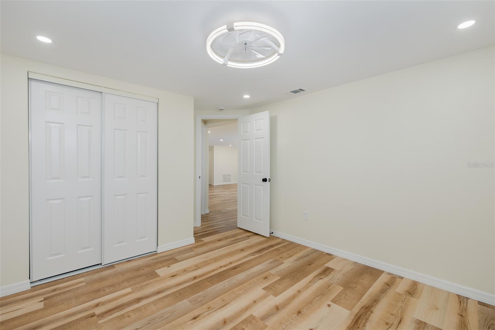 11611 NEWELL DR — photo 52