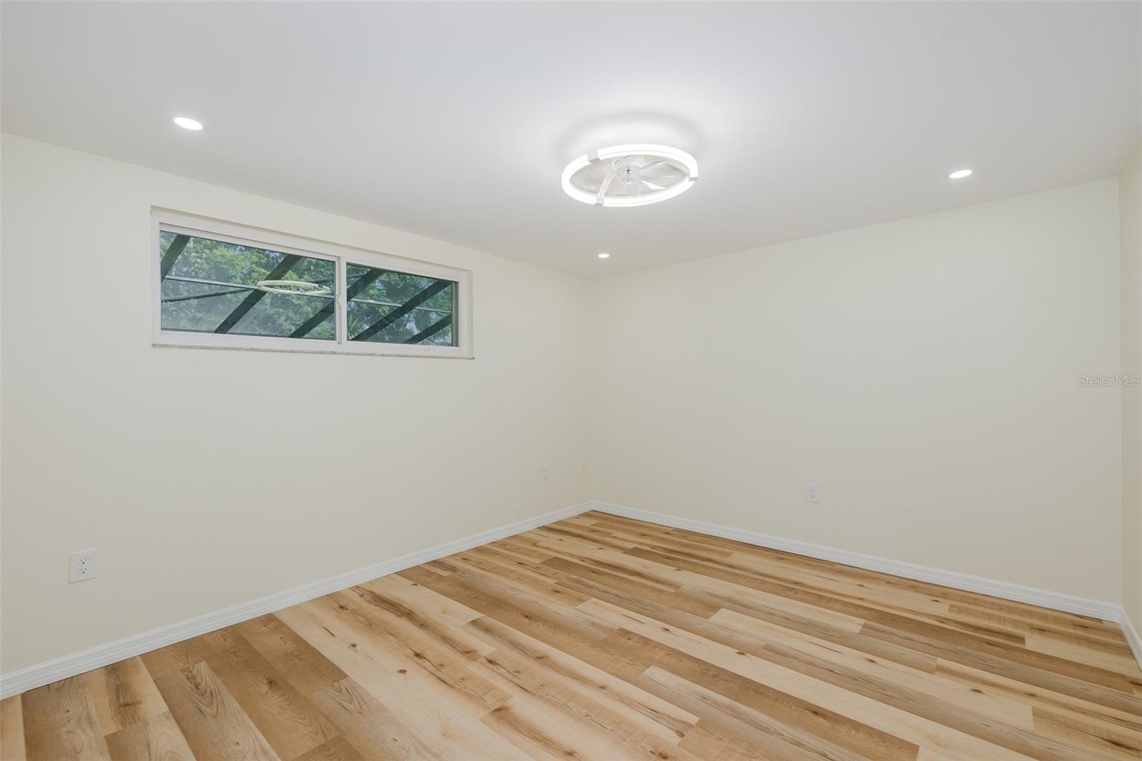 11611 NEWELL DR — photo 53