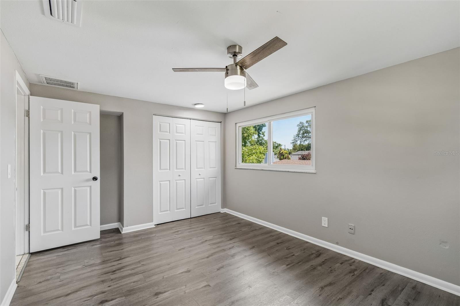 7111 GATEWAY CT — photo 50