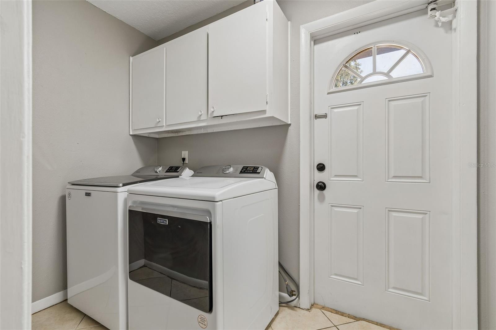 7111 GATEWAY CT — photo 27