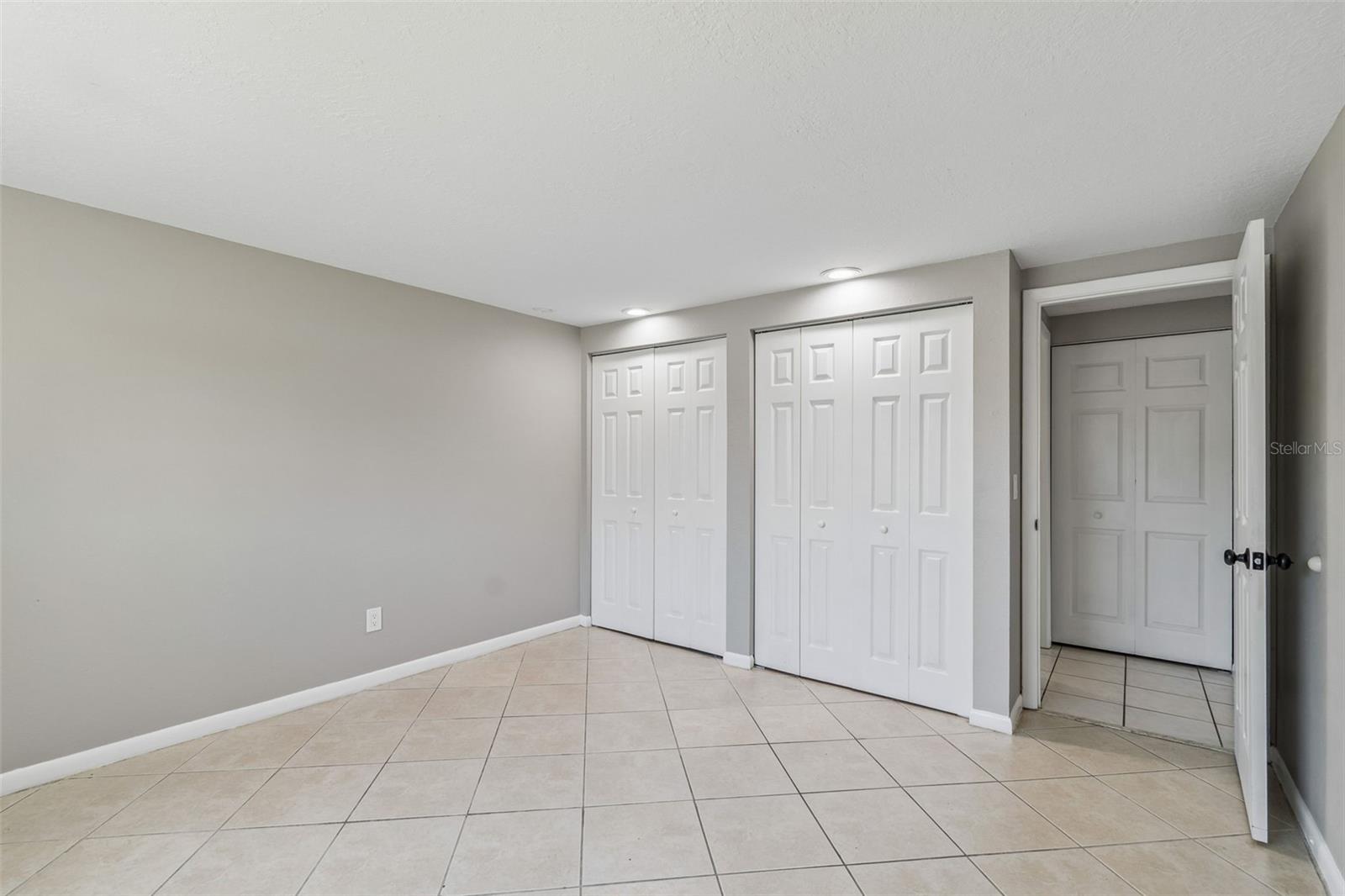 7111 GATEWAY CT — photo 38