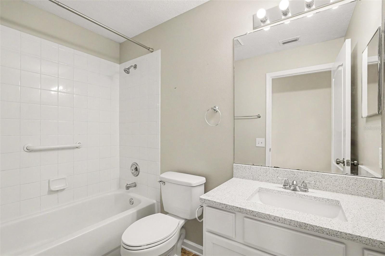 10317 HUNTERS HAVEN BLVD — photo 21